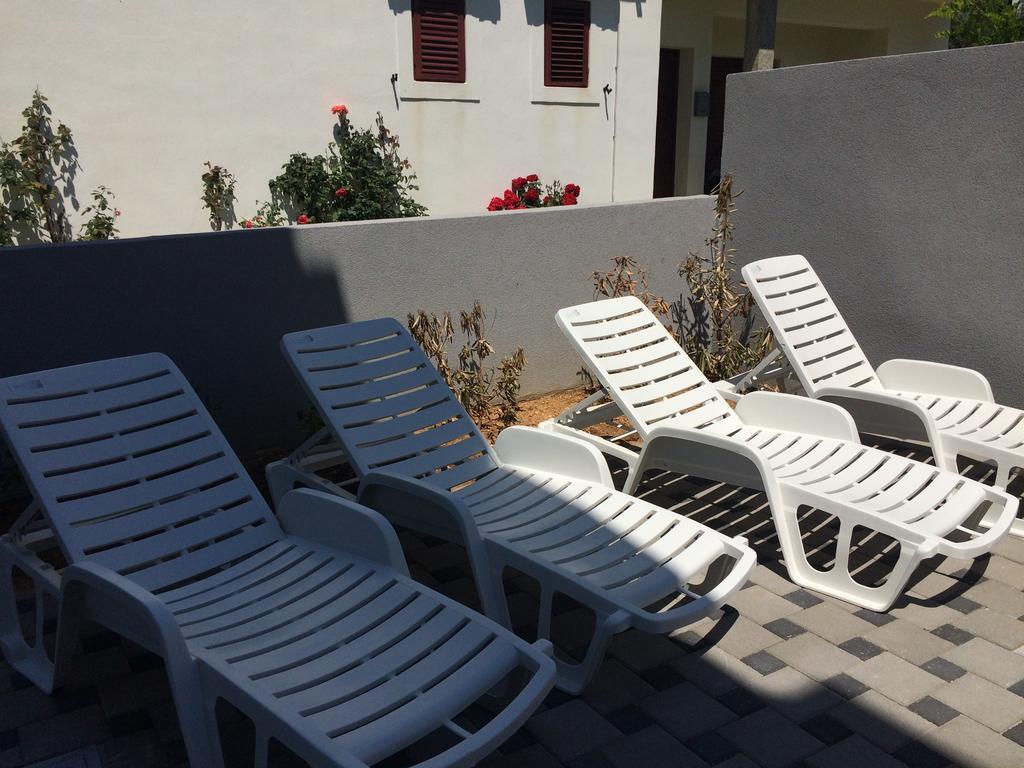 Apartment Villa Franci Pag Town Exterior foto